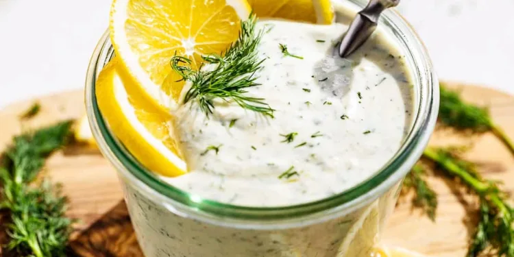 Molho de iogurte para salada