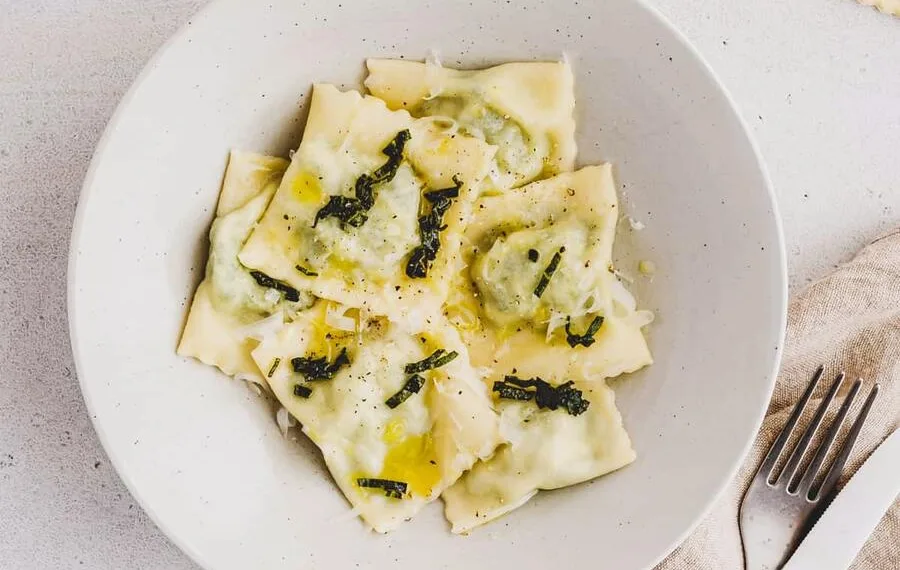 Ravioli de espinafre