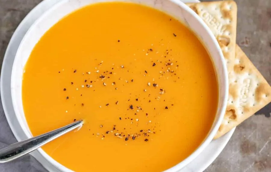 Creme de cenoura simples e fácil