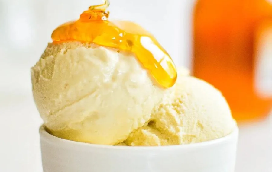 Gelado de mel cremoso