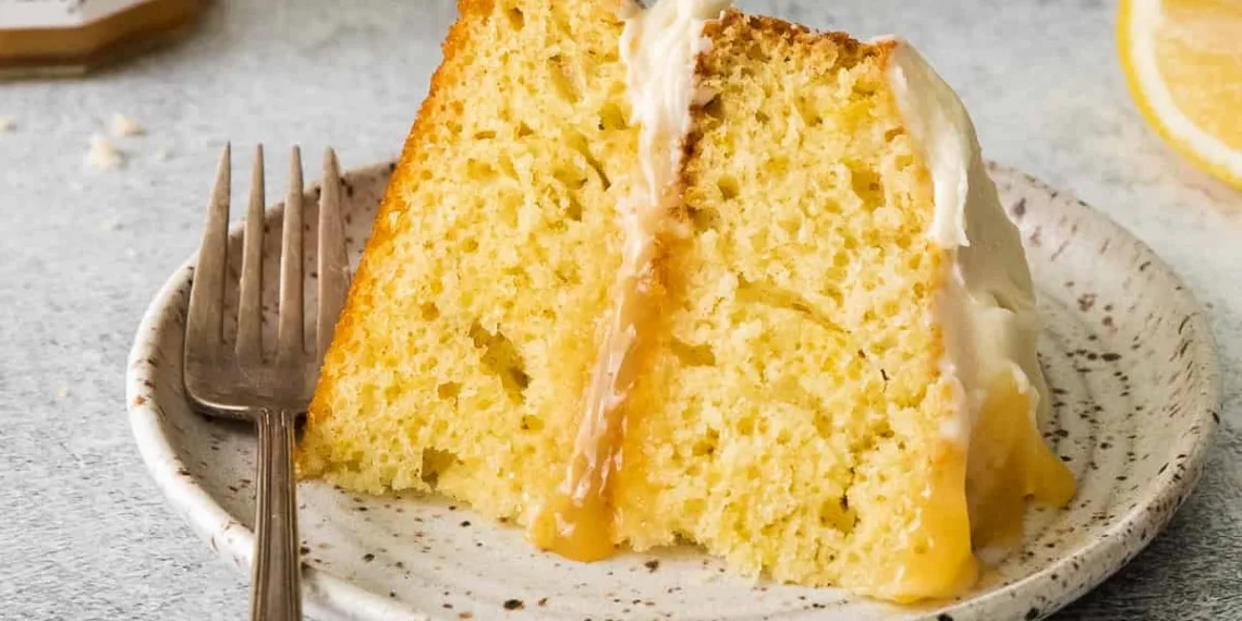 Bolo de mascarpone cremoso