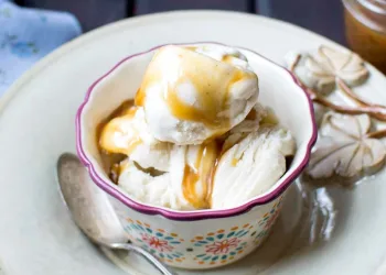 Gelado de doce de leite fácil e cremoso