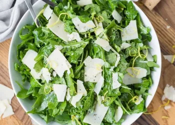 Salada de folhas verdes