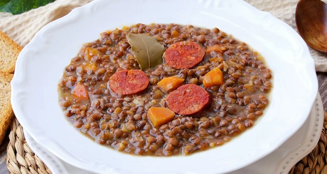 Lentilhas com chouriço