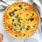 Quiche de frango e cogumelos