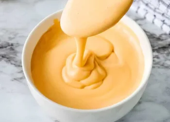 Molho de queijo simples e rápido