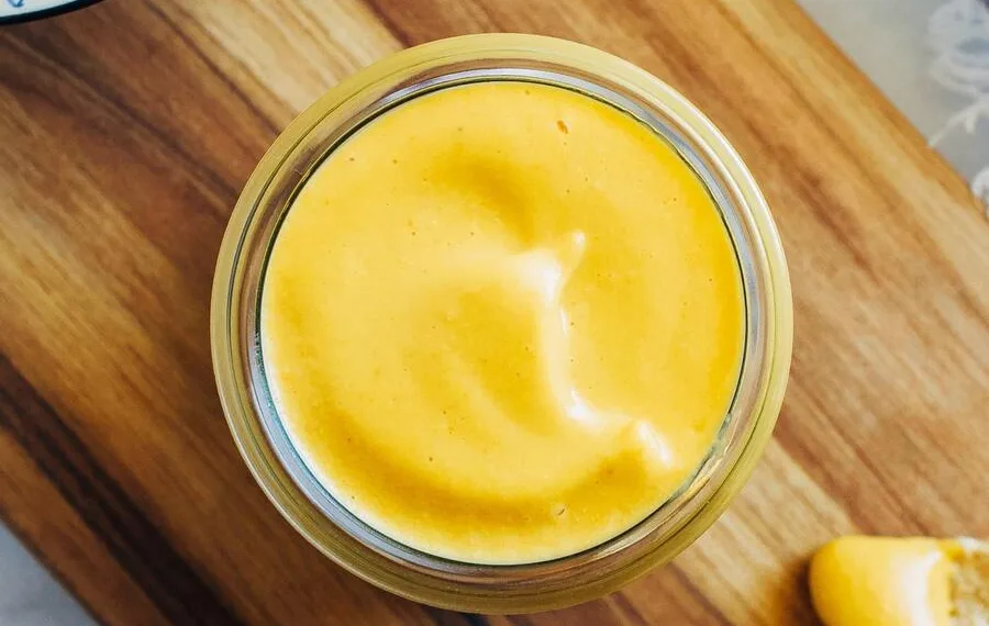 Molho de queijo Cheddar