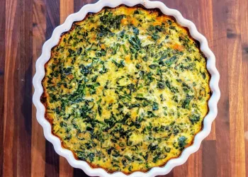 Quiche de atum e espinafres