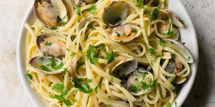 Esparguete com amêijoas