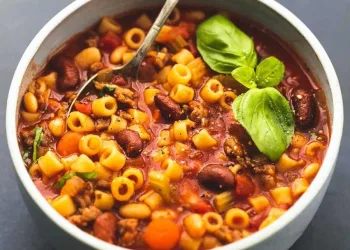 Massa com feijão tradicional