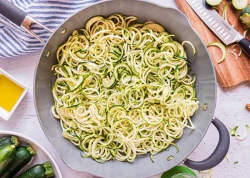 Esparguete de courgette