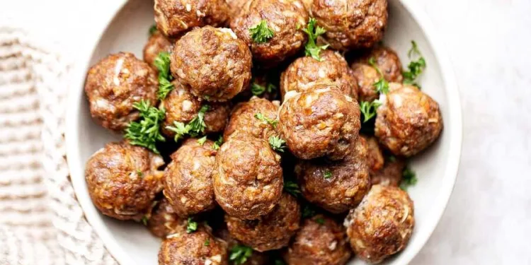 Almôndegas caseiras fáceis e deliciosas