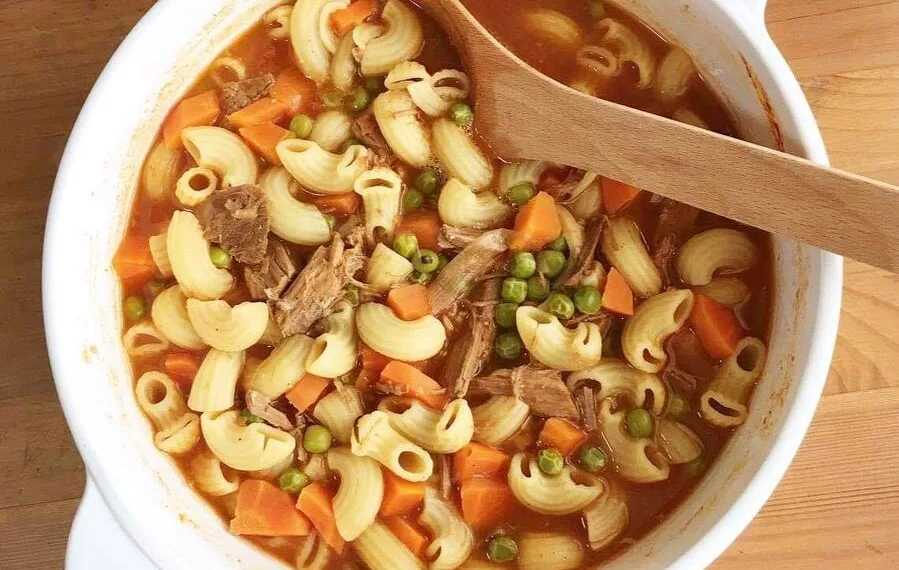 Vitela estufada com massa