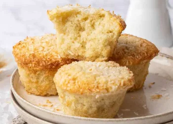 Queques de coco húmidos e fofinhos