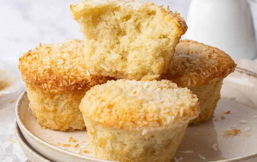Queques de coco húmidos e fofinhos