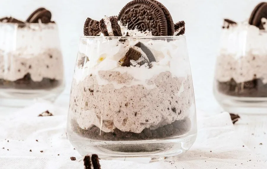Mousse de Oreo com iogurte
