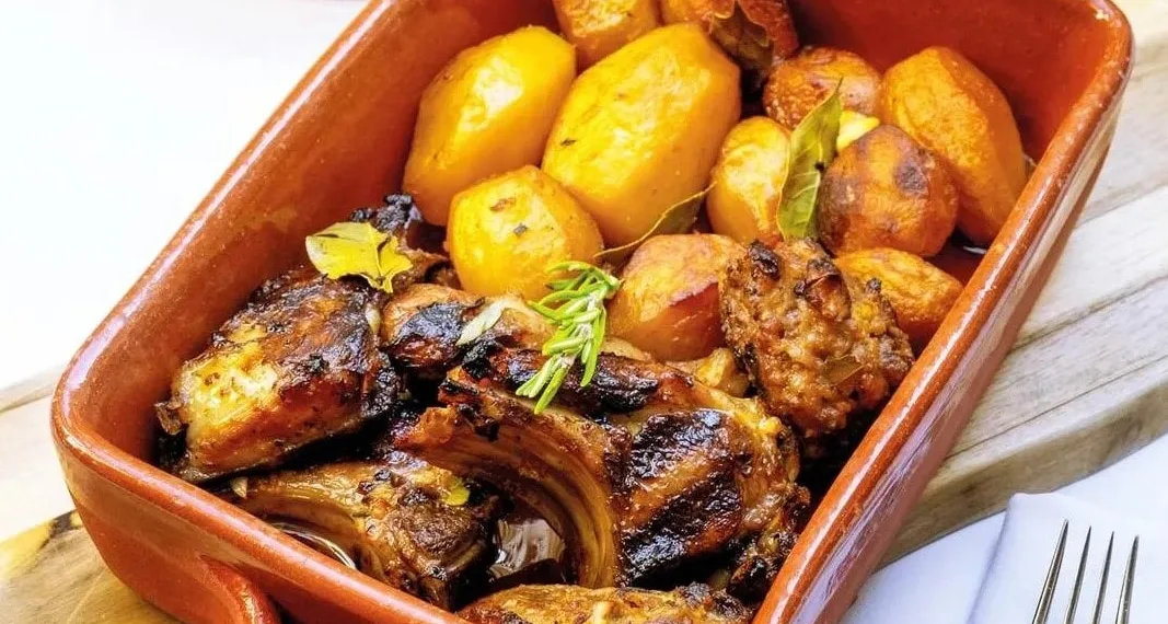 Cabrito assado no forno à moda do Minho