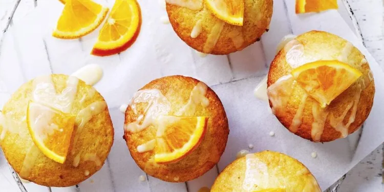 Queques de laranja húmidos