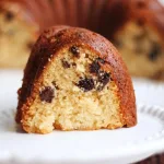 Bolo de mel com passas húmido e fofinho