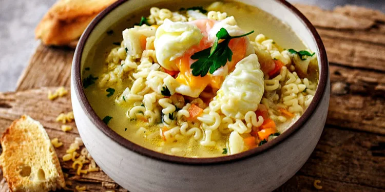 Amêijoas com cebola e tomate