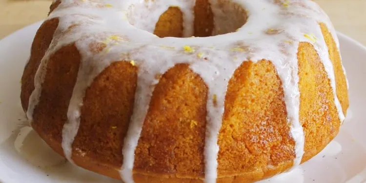 Bolo de laranja com glacé