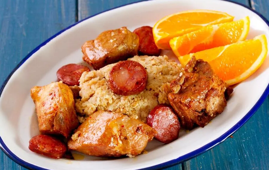Migas à alentejana