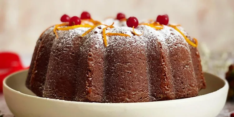 Bolo de alfarroba e laranja