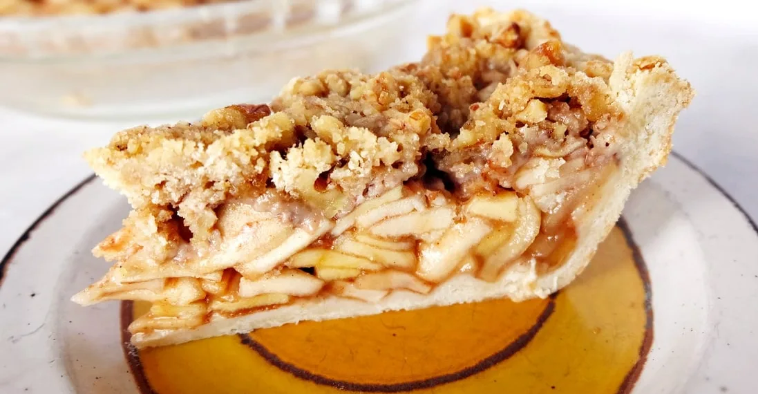 Tarte de maçã com nozes