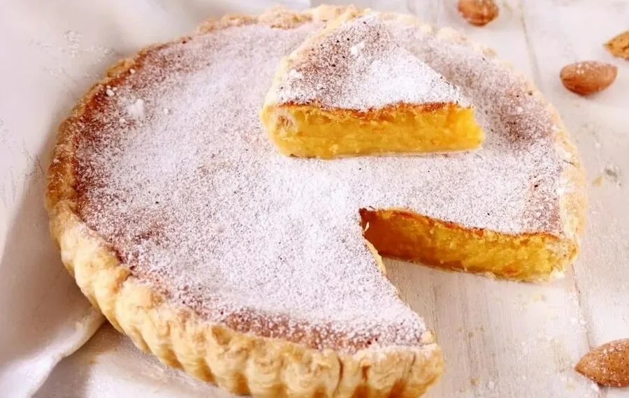 Tarte de feijão e amêndoa