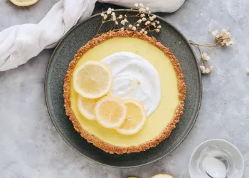 Tarte de limão com natas