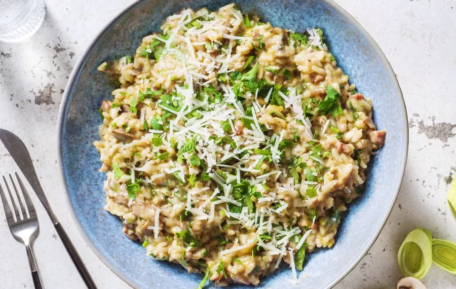 Risoto de cogumelos e bacon