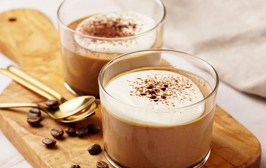 Mousse de café e leite condensado