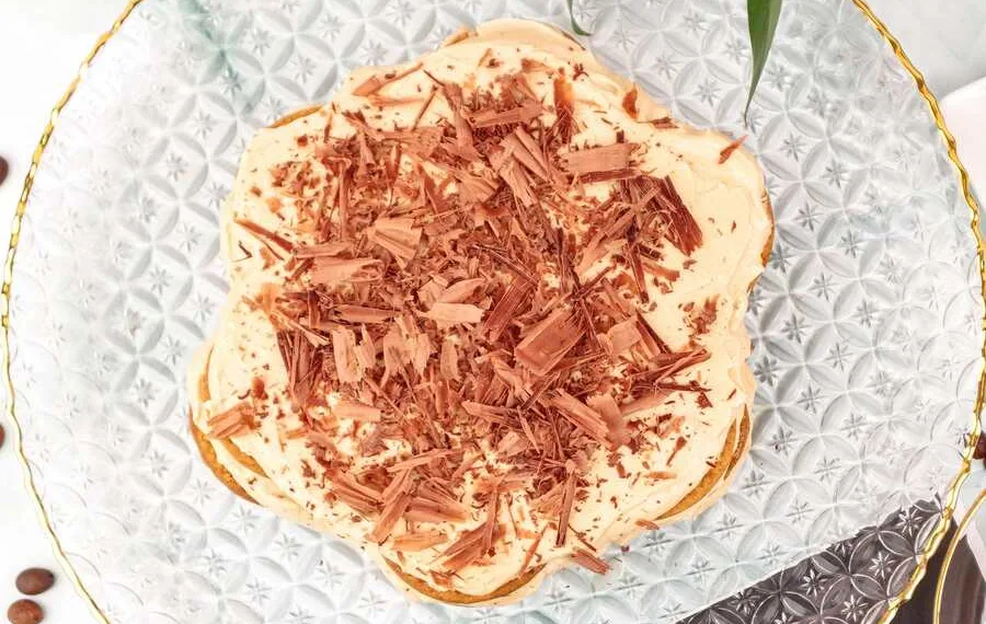 Bolo de bolacha com doce de leite