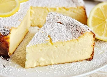 Bolo de requeijão e limão