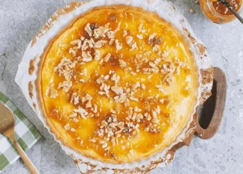 Tarte de requeijão com doce de abóbora