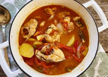 Caldeirada de peixe à moda de Aveiro