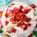 Pavlova de morango