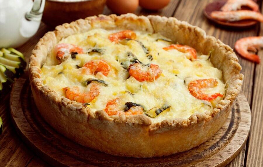 Quiche de legumes e camarão