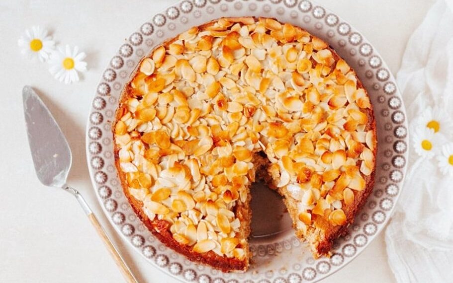 Tarte de amêndoa e laranja