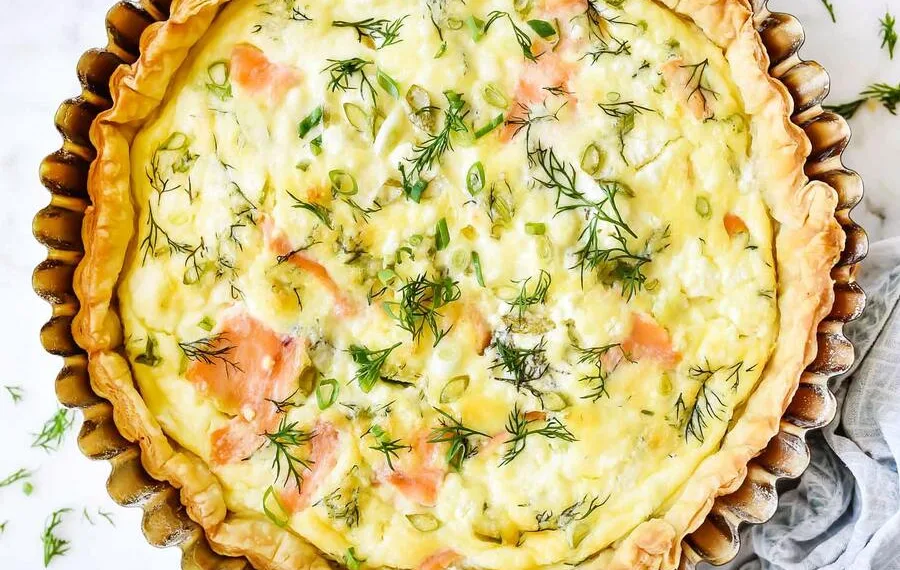 Quiche de salmão e cogumelos