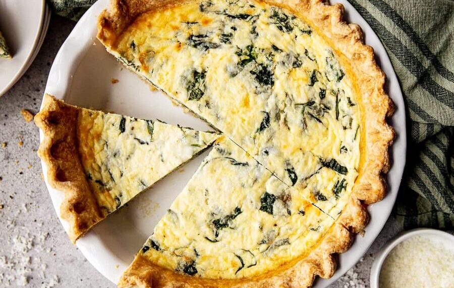 Quiche de espinafres e requeijão