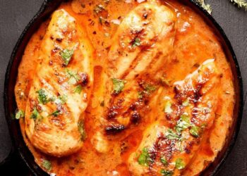 Bifinhos de frango no tacho à portuguesa