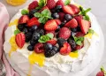 Pavlova de frutos vermelhos