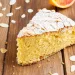 Bolo de laranja com amêndoa