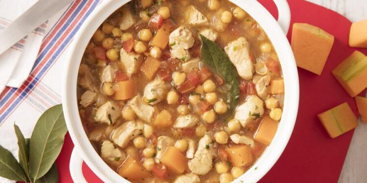 Frango guisado fácil e rápido