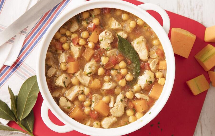 Frango guisado fácil e rápido