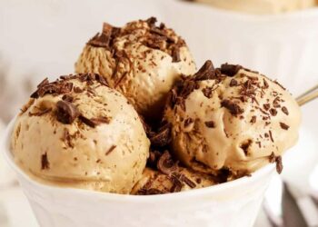 Gelado de café simples e rápido