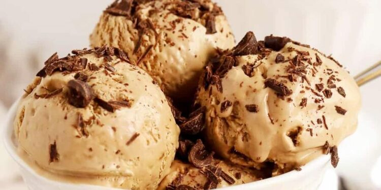 Gelado de café simples e rápido