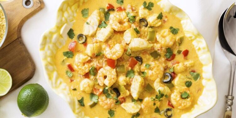Moqueca de tamboril simples e fácil