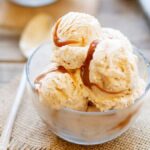 Gelado de caramelo salgado
